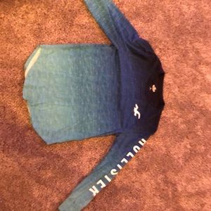 Hollister long sleeve t-shirt